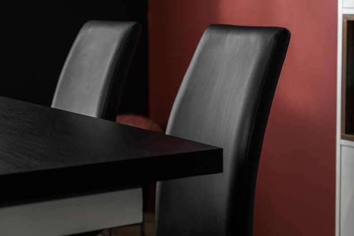 Ruokailuryhmä Mueller 4 Hugo tuolia - Musta/Valkoinen - Huonekalut - Pöytä & ruokailuryhmä - Ruokailuryhmä