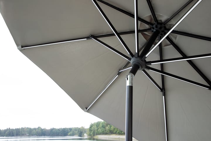 Aurinkovarjo Sabal 270 cm - Harmaa - Puutarhakalusteet - Aurinkosuojat - Aurinkovarjot