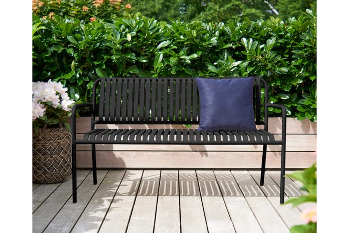 Ruokailuryhmä Gardeno 150 cm + 2 Pinottavaa tuolia+penkki - Musta - Puutarhakalusteet - Ulkoryhmä - Ruokailuryhmät ulos